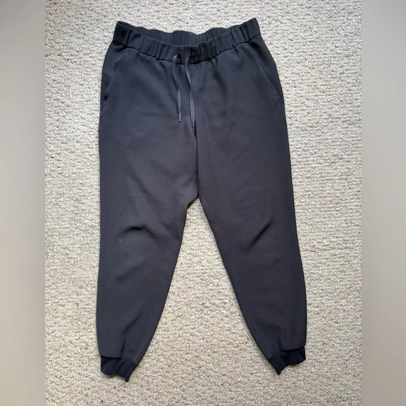 🍋 LULULEMON Black On The Fly Joggers Size 10 - Picture 2 of 13
